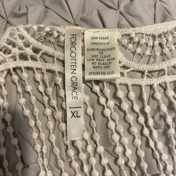 Forgotten Grace boho beach cover - Picture 3 of 3